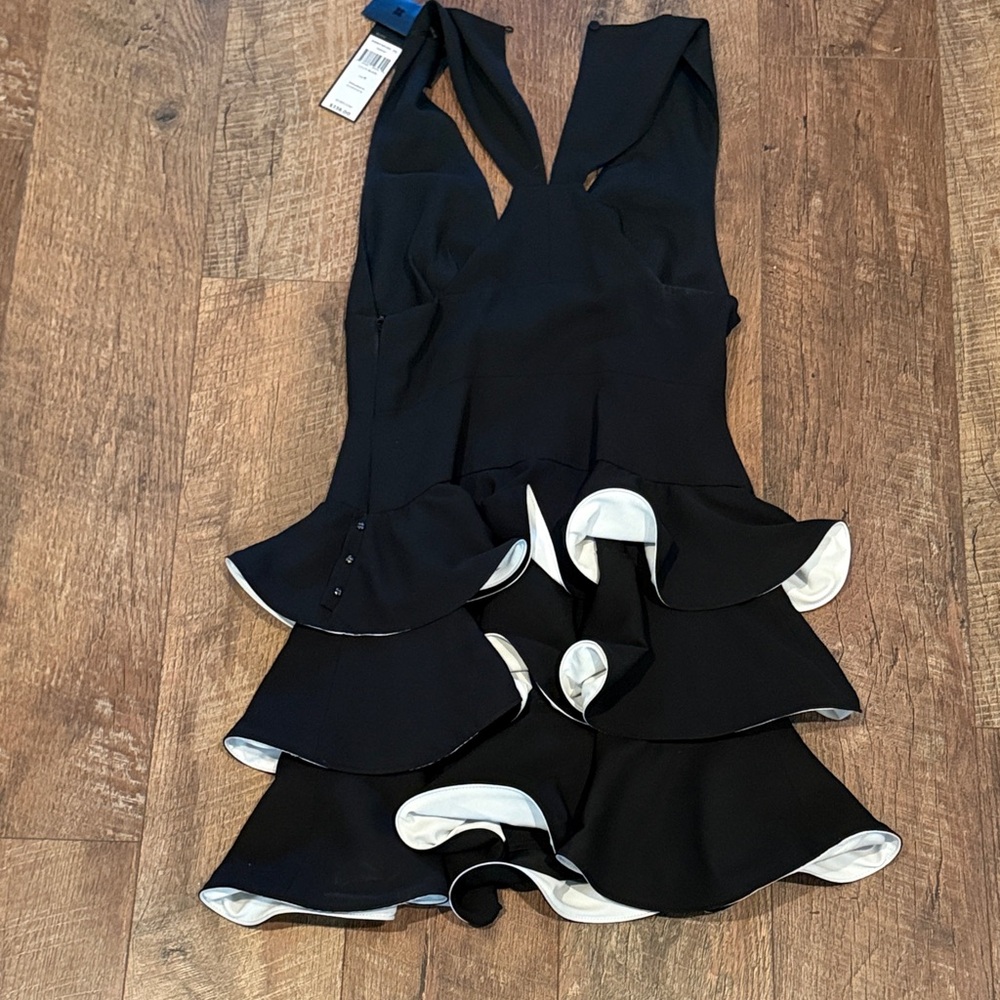 WOMENS NWT BCBG DRESS